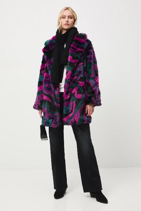 Жіночий одяг