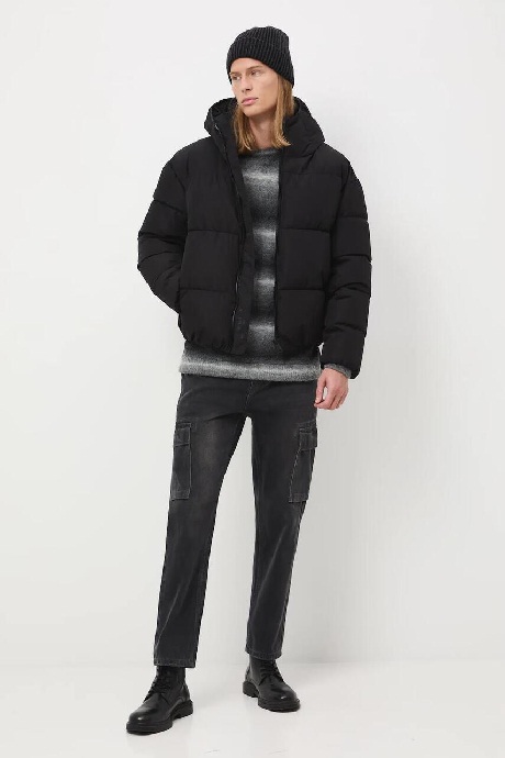 Чоловічий одяг